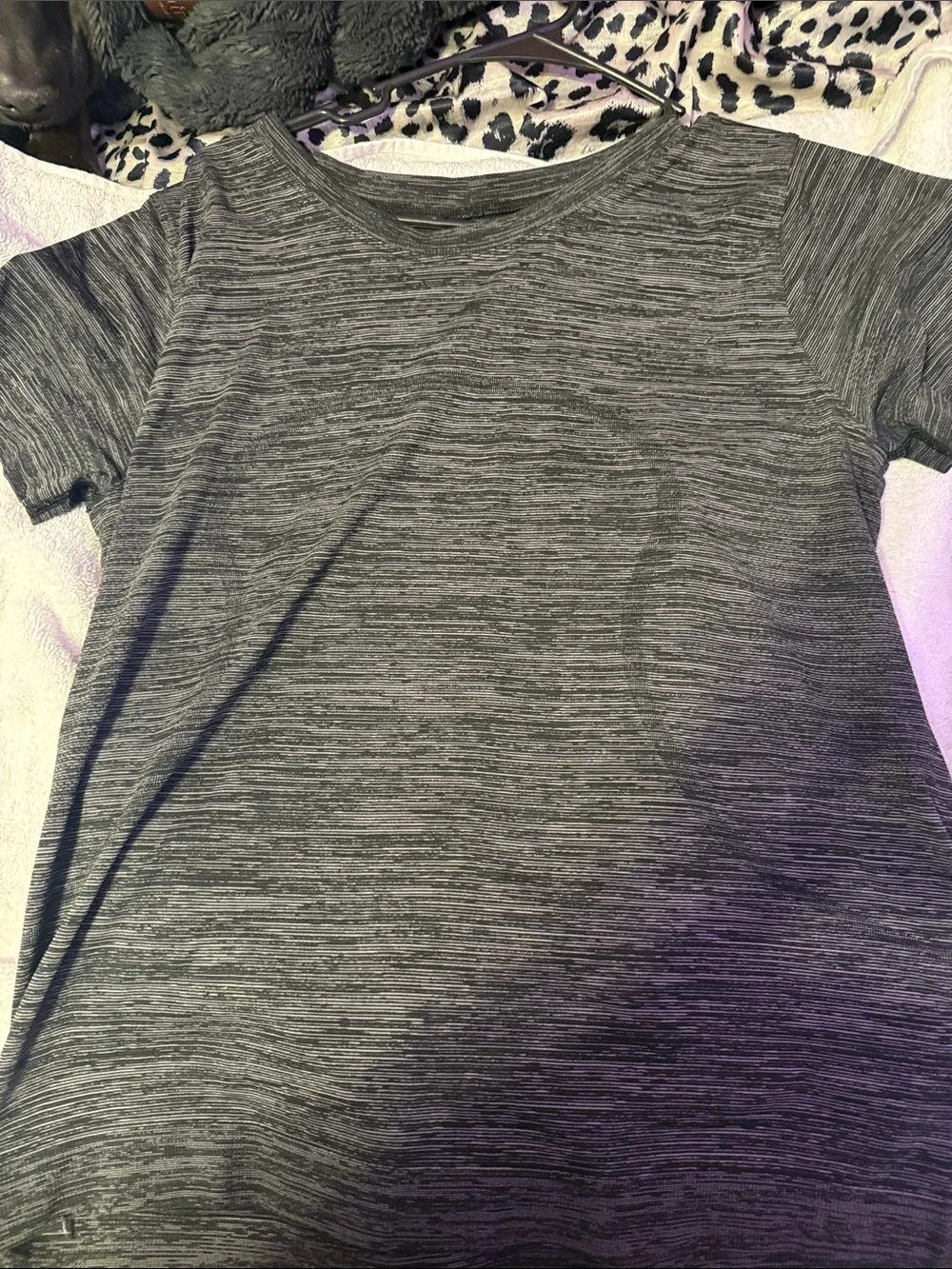 lululemon athletica Black Heathered Short Sleeve Top